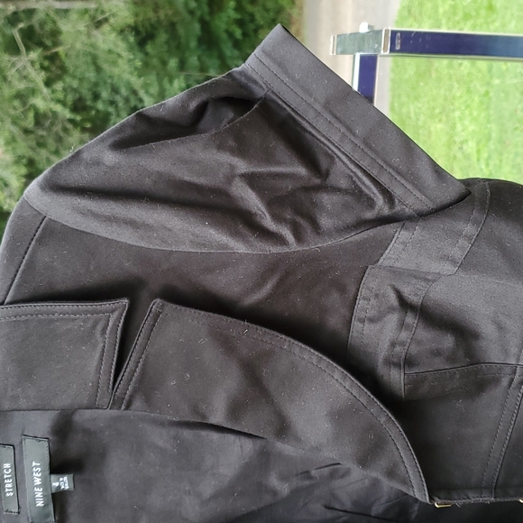 Nine West hook front top - sz. 4 - Picture 8 of 8